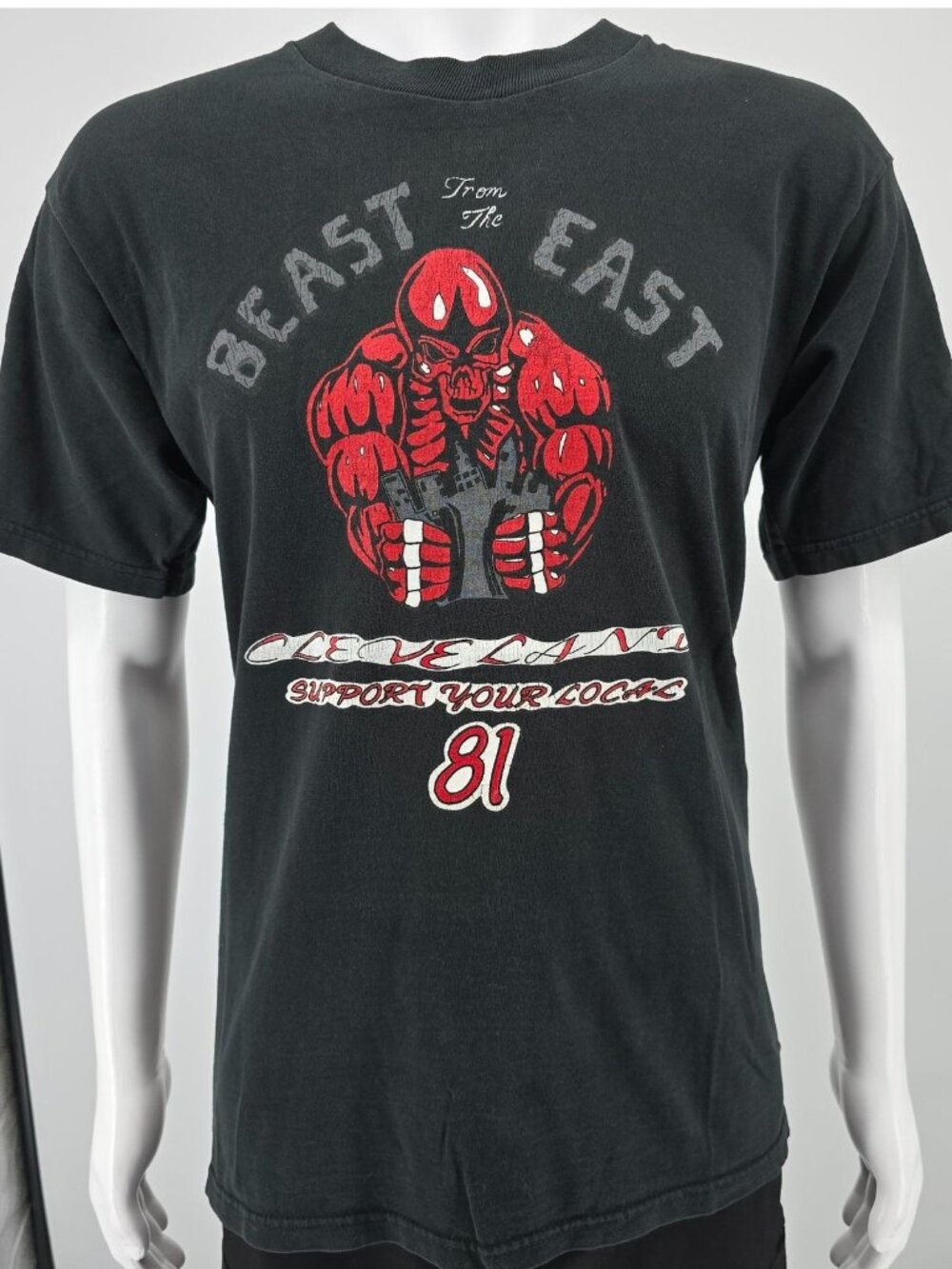 Vintage Y2K Hells Angels Beast From the East Cleveland Biker T-Shirt (L)